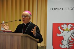 Biskup Jan rutwa z okazji jubileuszu 1050-lecia Chrztu Polski