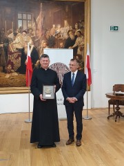 "Laur Konserwatorski" dla tarnogrodzkiej parafii