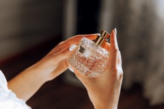 Dlaczego trwałość perfum zależy od składników?