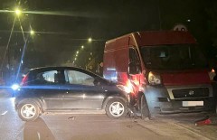 Zderzenie trzech pojazd�w w&nbsp;Bi�goraju