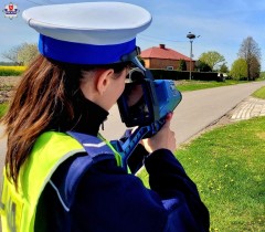 �wi�teczne podr�e pod czujnym okiem policjant�w