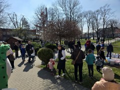 Wielkanocne poszukiwania przyciągnęły tłumy dzieci