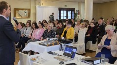 Konferencja w Józefowie poświęcona ochronie dzieci