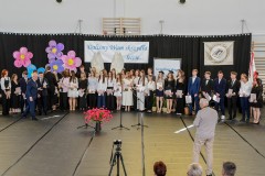 Maturzy�ci z&nbsp;"Budowlanki" po�egnali szko��. By�y stypendia