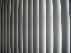 Nowoczesne os�ony okienne - kiedy verticale wygrywaj� z&nbsp;roletami i&nbsp;zas�onami