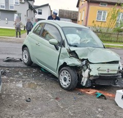 Zdarzenie drogowe w&nbsp;Aleksandrowie. Jedna osoba trafi�a do szpitala