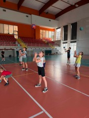 Wystartowa�y wakacyjne warsztaty sportowe