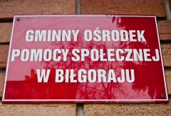 Gmina uruchamia Centrum Us�ug Spo�ecznych. 40 mieszka�c�w otrzyma bezp�atn� pomoc