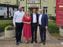 By�y premier Mateusz Morawiecki odwiedzi� powiat bi�gorajski