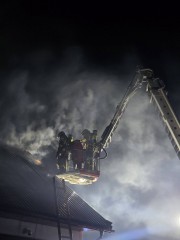 Nocna akcja gaśnicza w powiecie. Na miejscu 5 zastępów