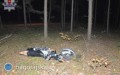 Nieprzytomny motocyklista znaleziony w lesie