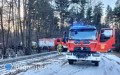 Nieprzytomny mczyzna na lodzie. Suby w akcji