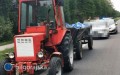 Nietrze�wy kierowca ci�gnika jecha� w�ykiem. Wszystko nagrali �wiadkowie